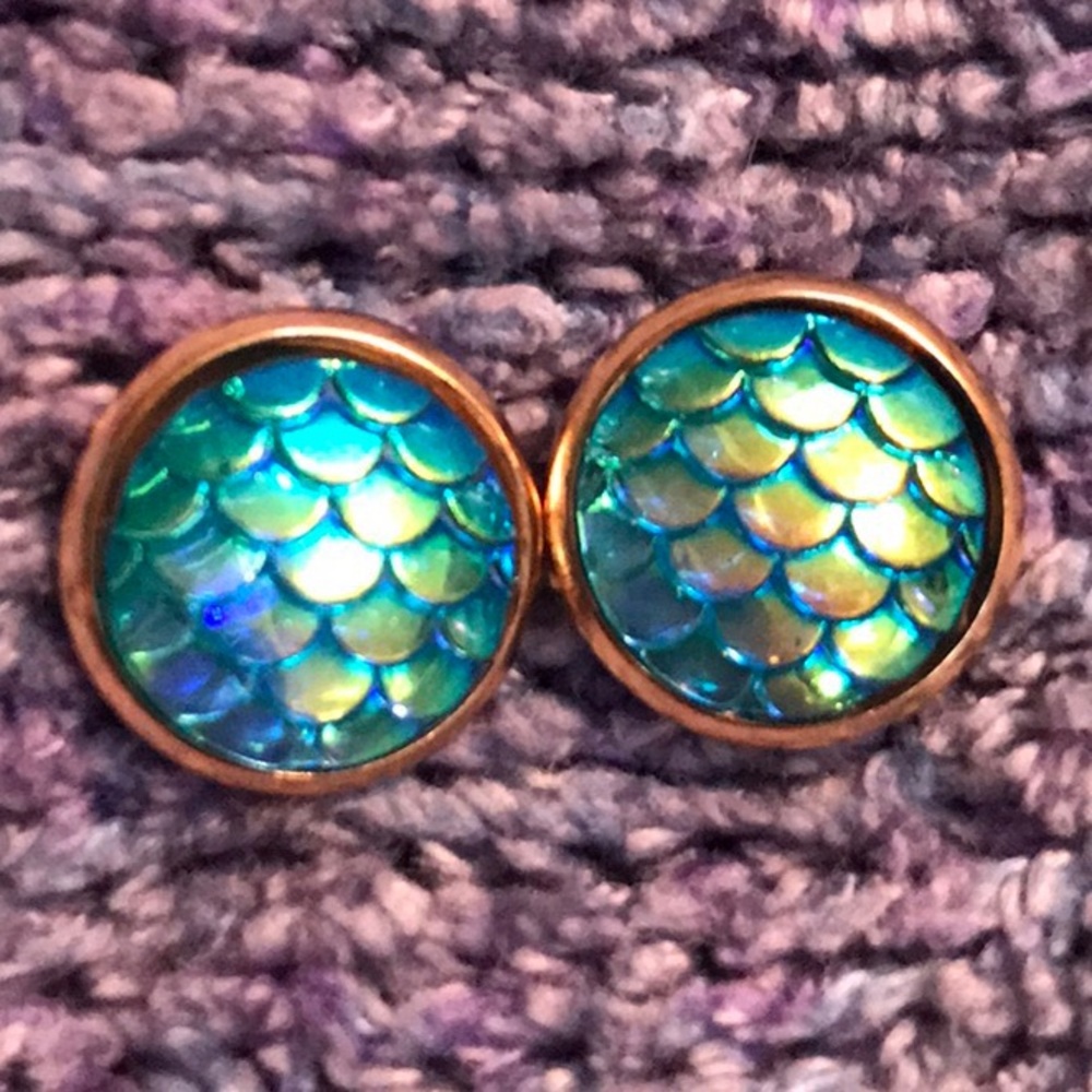 NEW!  Mermaid Dreams Earrings